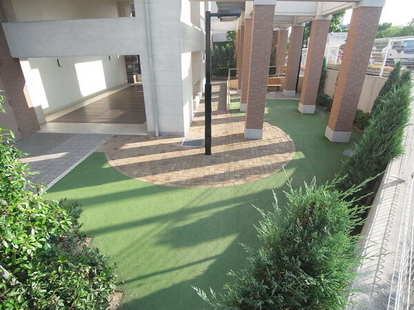【ルイシャトレ御幣島駅前】敷地内共用部2 【ルイシャトレ御幣島駅前】敷地内共用部2
