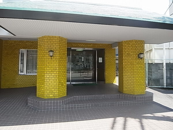 【カーサ東淀川】エントランス