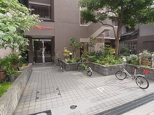 【ＰＤＣアパートメント南森町】エントランス