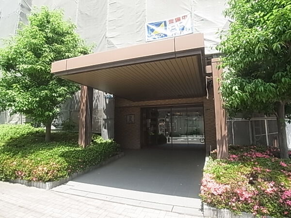 【レジオン南森町】エントランス