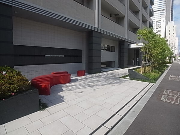 【プラウド大阪同心】敷地内写真