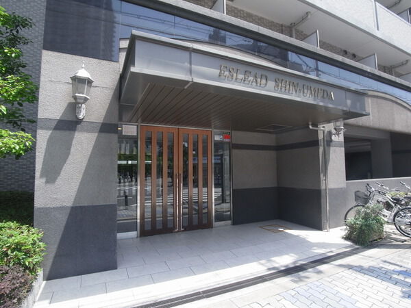 【エスリード新梅田】エントランス