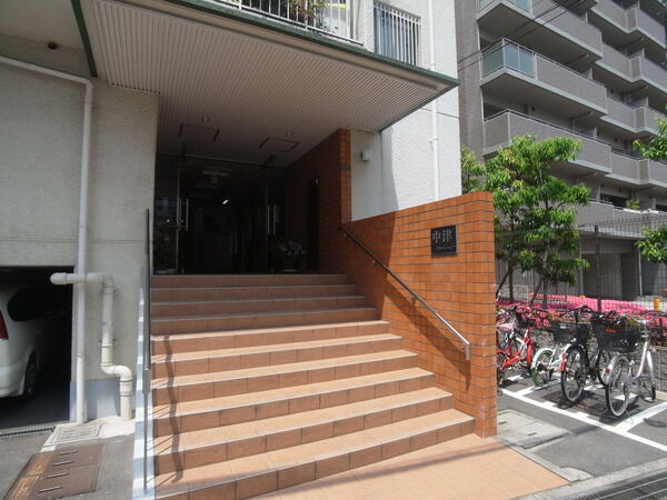 【中津グリーンハイツ】エントランス 【中津グリーンハイツ】エントランス