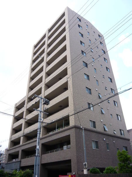 【キングマンションソルプレッサ深江橋】外観