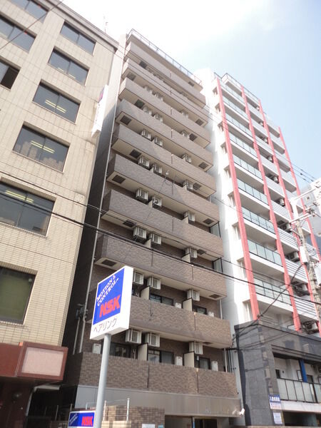 【プレサンス難波ＷＥＳＴ】外観写真