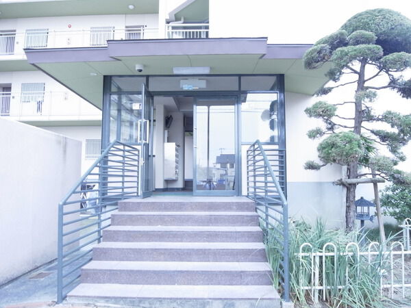 八戸ノ里ガーデンハイツ