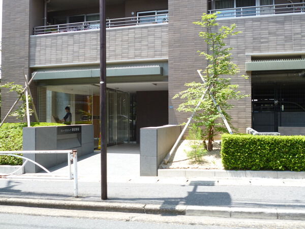 【コージースクエア瀬田一里山】エントランス 【コージースクエア瀬田一里山】エントランス