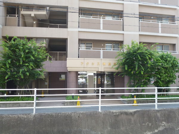【アクシス瀬田駅前】エントランス
