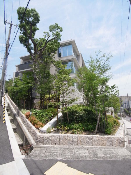 プラウド芦屋三条町