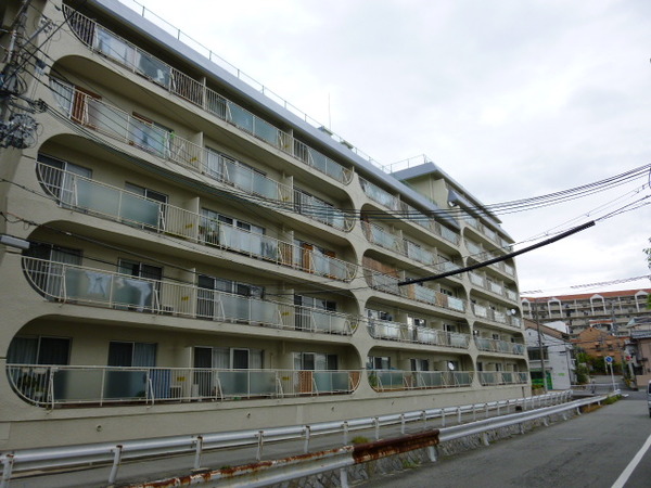 【夙川台マンション】外観 【夙川台マンション】外観