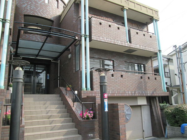 【パークプラザ香枦園】外観写真