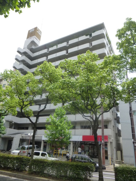 【ライオンズマンション王子公園東】外観２