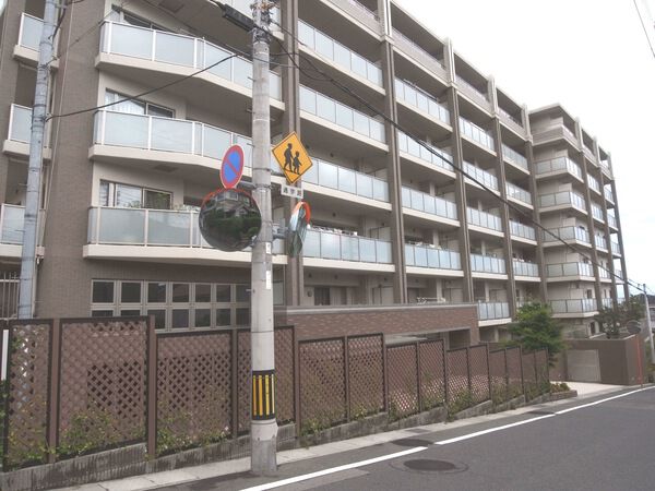 【エルグレース・ジオ六甲】外観
