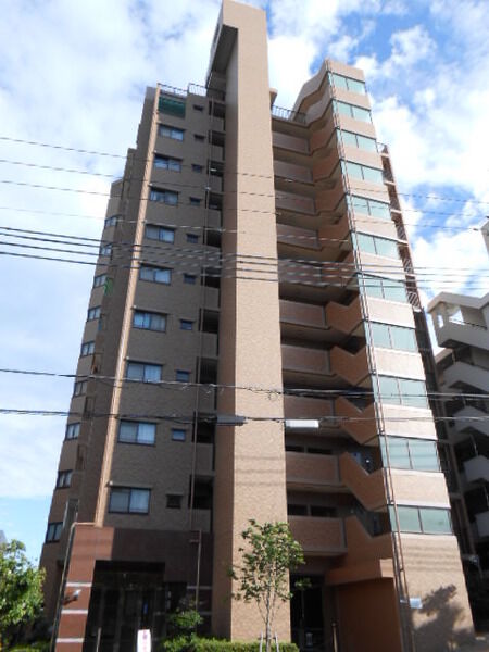 【ファミール王子公園】外観 【ファミール王子公園】外観