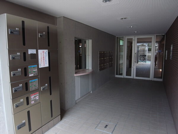 【グランパレ王子公園】エントランス 【グランパレ王子公園】エントランス