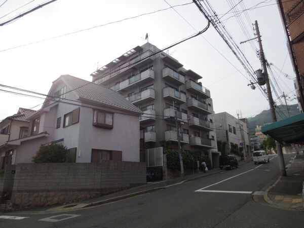【野村ステイツ坂口通】外観
