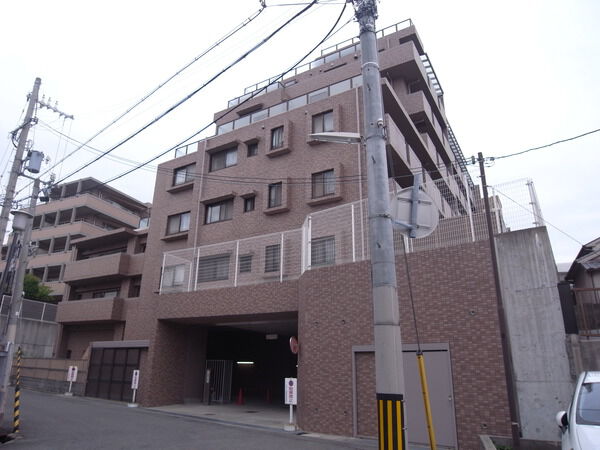 ファミール魚崎駅前