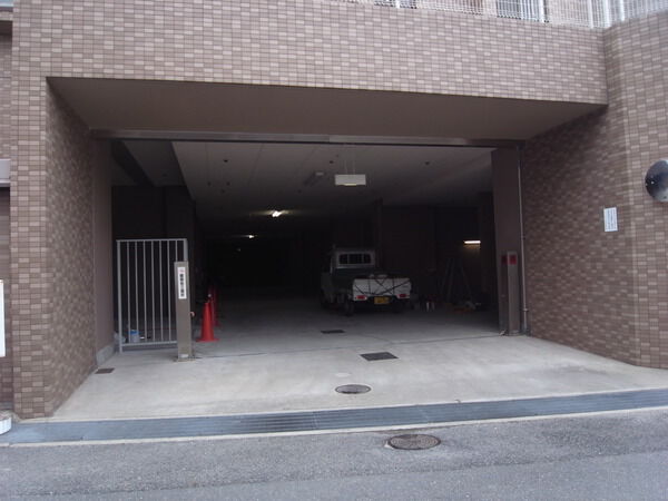 ファミール魚崎駅前