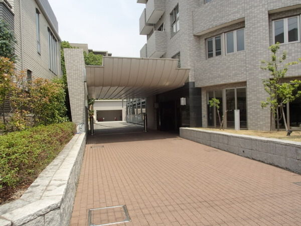 ダイナシティ住吉川
