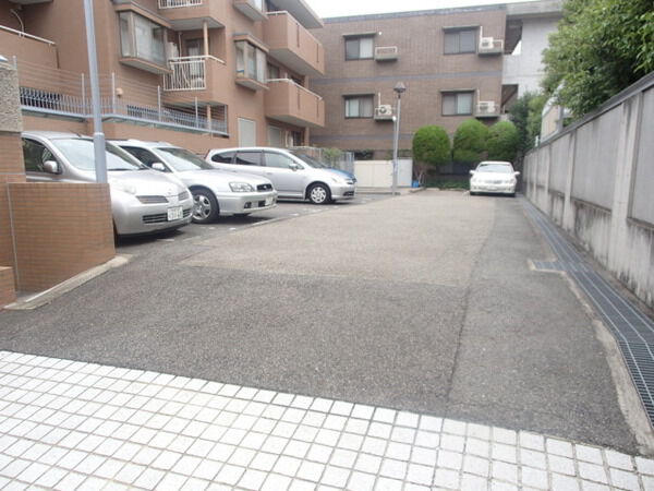 ファミーユ御影西平野 3枚目 ファミーユ御影西平野