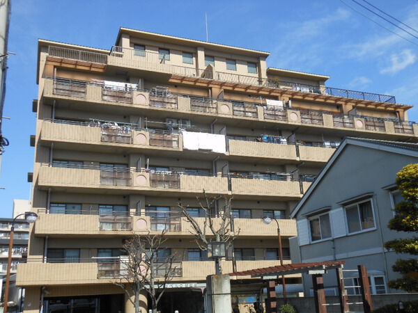 【ベルグ新金岡】外観