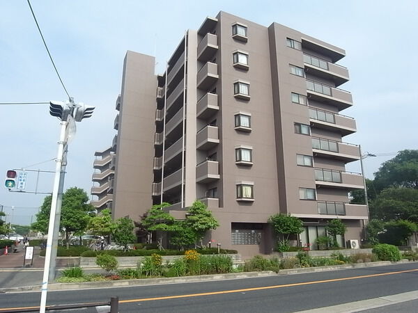 シャリエ金岡公園