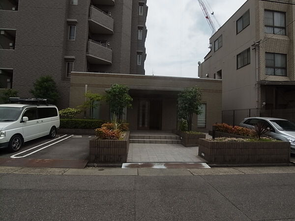 グランプレイス御器所