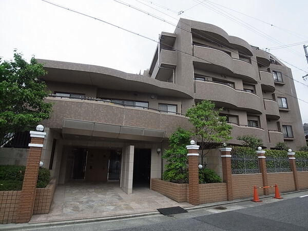 ロイヤルアーク瑞穂高田町