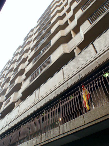 【グリーンハイツリバーパーク泉】建物外観