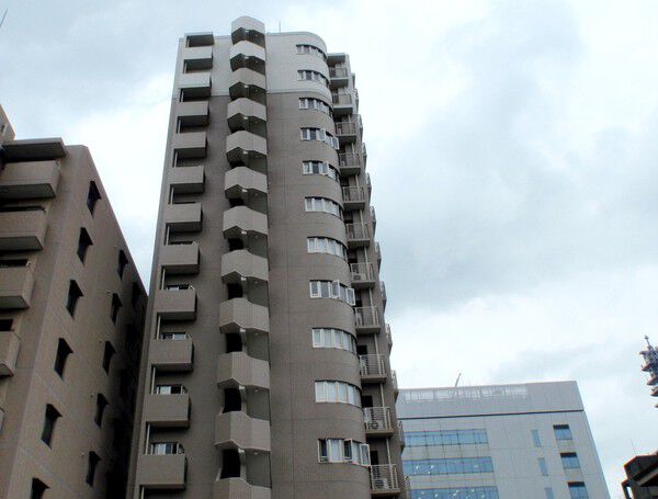 【プレティナレジデンス橦木町】建物外観