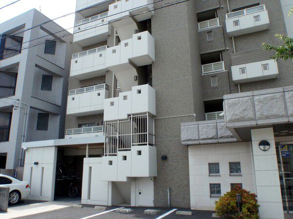 【セントクレスト橦木】建物外観