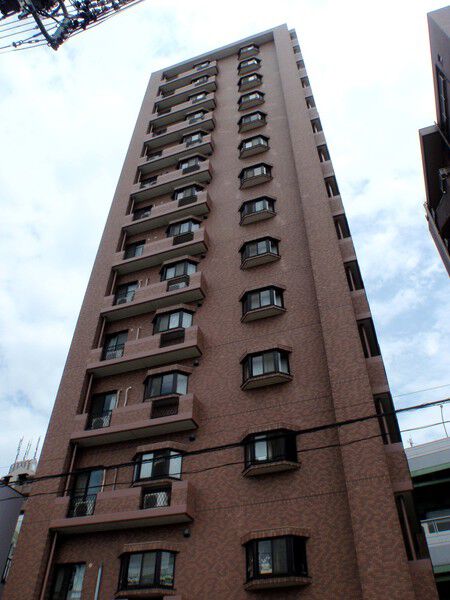 【ペルル白壁】建物外観