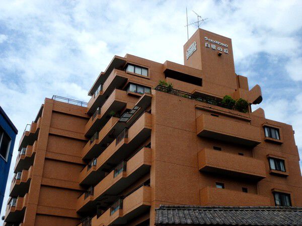 【ライオンズマンション白壁の丘】建物外観