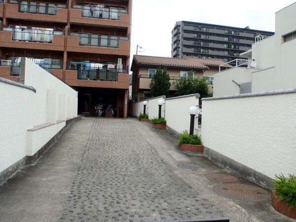 【ライオンズマンション白壁】建物外観