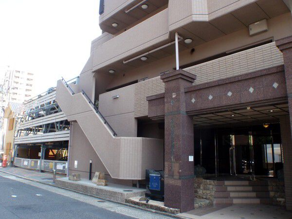 【ユニーブル代官町】建物外観
