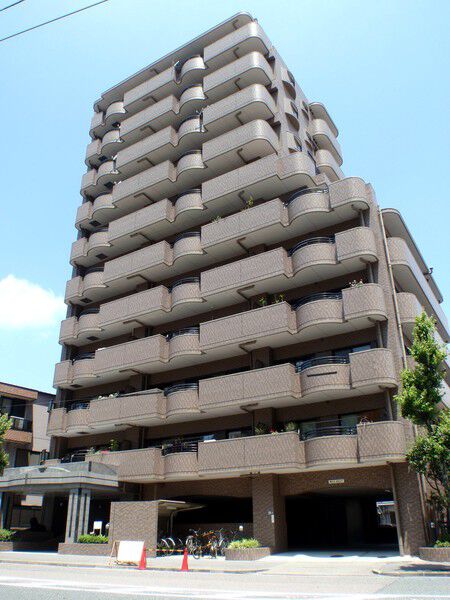 【ライオンズマンション横代官】建物外観