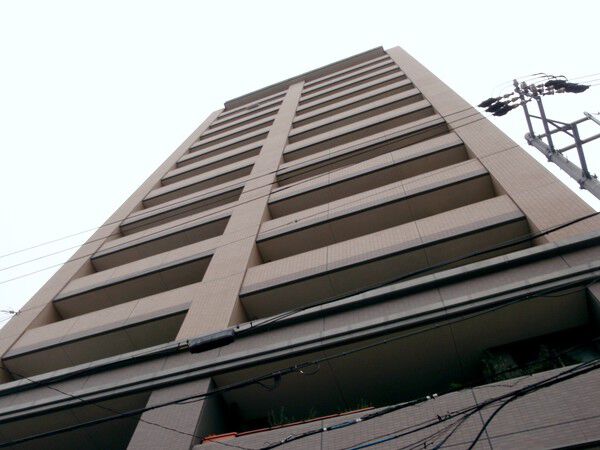 【ライオンズ代官町レジデンス】建物外観