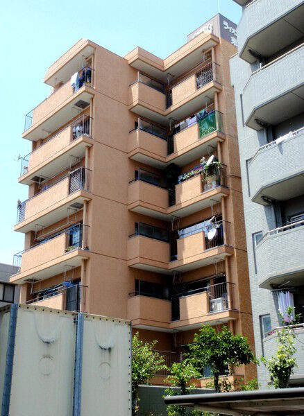 【ライオンズマンション東白壁】建物外観