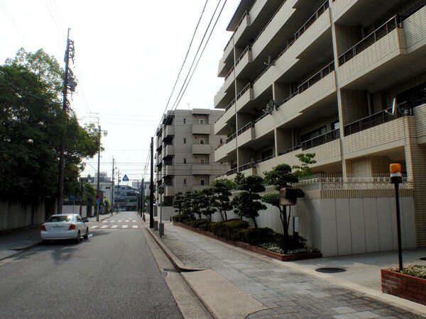 【徳川町スカイマンション】前面道路