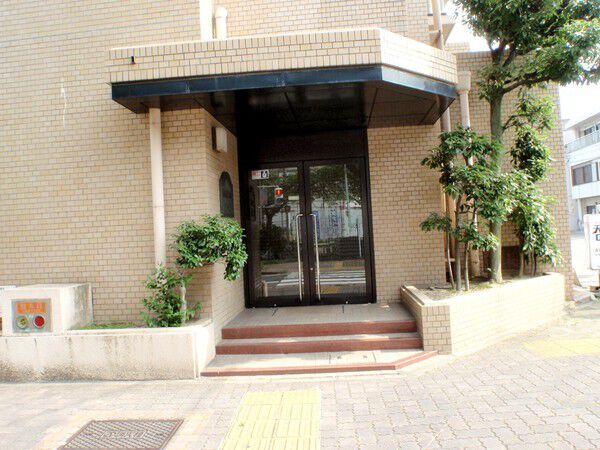 【グランドメゾン徳川北】建物外観 エントランス