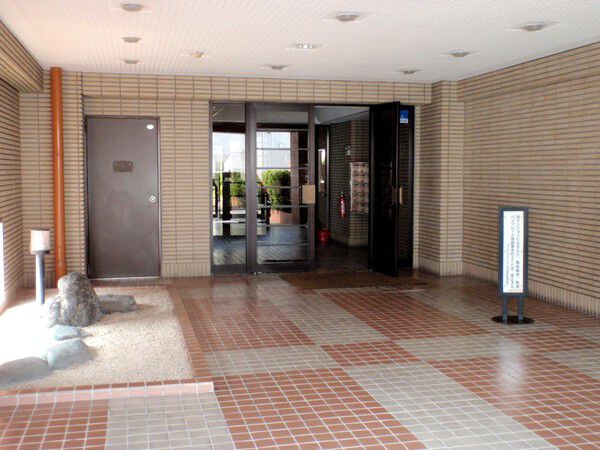 【ライオンズマンション古出来町】エントランス 【ライオンズマンション古出来町】エントランス
