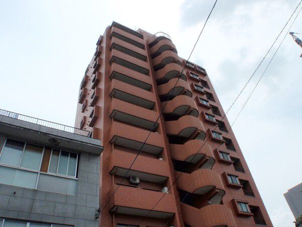 【ライオンズマンション大曽根】建物外観