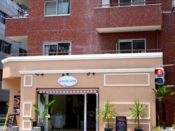 【シャンボール白川公園】建物外観 1階店舗 【シャンボール白川公園】建物外観 1階店舗