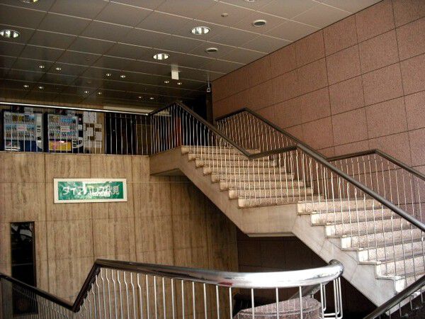 【ダイアパレス伏見】エントランス 【ダイアパレス伏見】エントランス