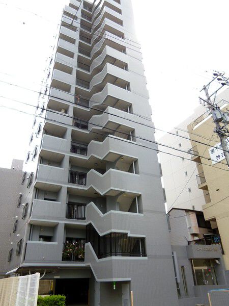 【ユーハウス新栄】西館　建物外観