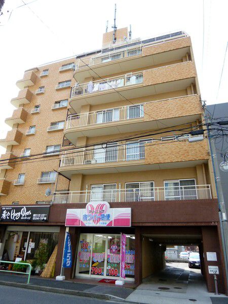 【グリーンハイツ鶴舞公園】建物外観