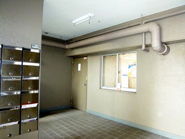 【ライオンズマンション鶴舞】集合ポスト