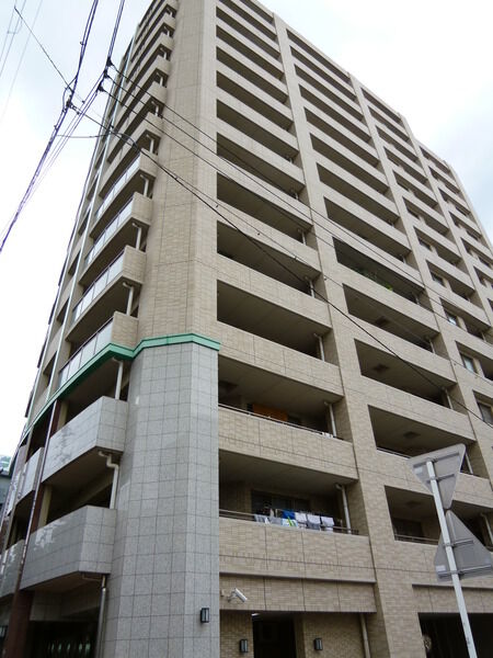 【ライオンズマンション富士見町】建物外観