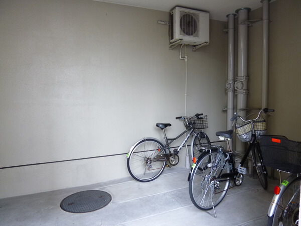 【ライオンズマンション富士見町】駐輪場