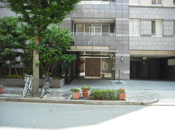 【シティハウス久屋大通】建物外観 1階部分